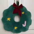 Christmas plush wreath pillow decorative holiday hanging ornament with red velvet bow and stars. - Flower Garland / 30cm / Green
