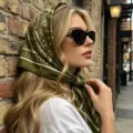 Elegante foulard quadrato in seta paisley verde 70cm vintage fascia floreale donna - Stile 19