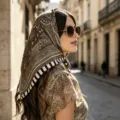 Sciarpa di seta con stampa cachemire retrò quadrata 70cm accessorio moda donna - Stile 20