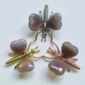 Crystal dragonfly butterfly ornament with heart stone wings in assorted metal finishes. - Gold / Grey Agate