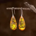Boucles d'oreilles pendantes en pierre naturelle colorée, design vintage élégant chic. - Style Marbré Jaune Vert Orange (ER1025-17)