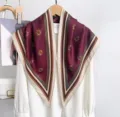 Vintage paisley silk triangle scarf and shawl, elegant retro neckerchief for women. - 135x80cm / RY-44