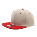 Gorra de béisbol de ala plana beige y roja, elegante sombrero hip-hop para streetwear. - Ajustable / Copa Caqui Visera Roja