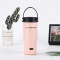 Edelstahl Isolierbecher mit Griff rosa Thermobecher tragbarer Becher fuer Reisen - 24oz / Rosa mit Griff
