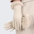 Seven-character hairy mouth-off-white / One Size