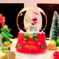 Style Père Noël sur une Licorne (2354) / Grand 100 Neige+Lumière+Musique