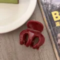 Circa 5,5 cm / Rosso anfora
