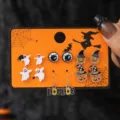 DE02