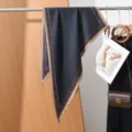136x88x64cm / Donkerblauw Paisley (485)