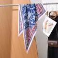 Blauw-rood Etnische Print