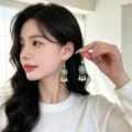 New Chinese Ear Hook