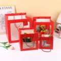 Small (15x15x15cm) / Red