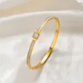 Weißer Muschel-Quadratarmreif (z335) / Gold