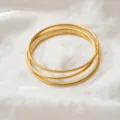 Drei Leben Armreif (z337) / 55mm Durchmesser / Gold
