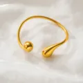 Wassertropfen Offener Armreif (Z247) / Gold