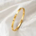 Zehn Diamanten Armreif (Z250) / 4mm Breite / Gold