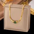 Grüner Strass Blade-Halskette (X173) / Gold