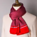 Interlocked Chains - Red