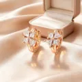 Estilo Flor de Cuatro Pétalos Geométrico (Chapado Oro 18K)