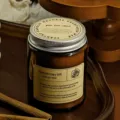 Bougie Parfumée - Poire Anglaise & Freesia