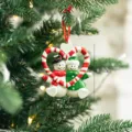 Red White Heart Snowman Resin Pendant / Standard