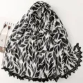 Black and White Print (SL2610-036)