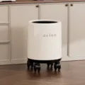 No Lid With Wheels / Cream White