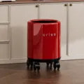 No Lid With Wheels / Angola Red