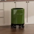 No Lid With Wheels / Vintage Green