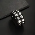 Round Rivet Style