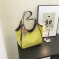 con portachiavi / verde-giallo