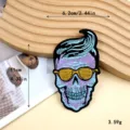 10643-Sunglasses Back Hair Skull