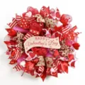 Couronne HAPPY de la Saint-Valentin à Ruban Rouge / 45x45cm