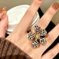 Pink Leopard (3935) / Gold (3935)