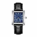Blaues Zifferblatt und blaues Lederarmband