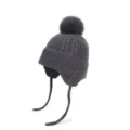 Grijze gebreide wintermuts voor kinderen met kabelpatroon, zachte pompon, oorflappen en koordjes - Alleen Muts / donkergrijs