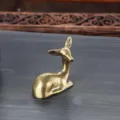 Sitting Deer Style