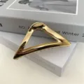 Unregelmäßiger Dreiecksstil / Gold