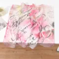 70x70cm / Στυλ Δαντέλα και Γράμματα Ροζ και Λευκό (#361)