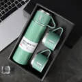 500ml / Coffret 1 Bouteille et 3 Couvercles / Vert
