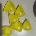 7cm Maltose Triangle Cheese / Honey Color