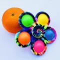 8*8*1.3CM / Printed Petal (Full Black)
