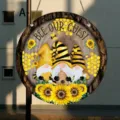 Bee Gnome Style / 15x15