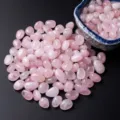 Rosenquarz / 100g (1.5-2cm)