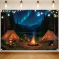 Fondo fotográfico de camping de tela con dos tiendas, fogata central, lago y aurora boreal nocturna - Estilo Camping Aurora (SBJ-006)
