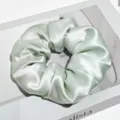 6cm (30 Momme) / Blasses Fruchtgrün