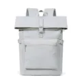 Zaino grigio chiaro con chiusura arrotolata, fibbia e tasca frontale con zip, visto frontalmente - sotto i 20L / Grigio chiaro