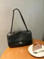33x11x21cm / Black