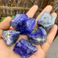 Lapis lazuli ruwe steen / 100g Pakket (3-5cm)