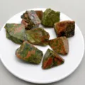 Unakite grezzo / Confezione da 100g (3-5cm)
